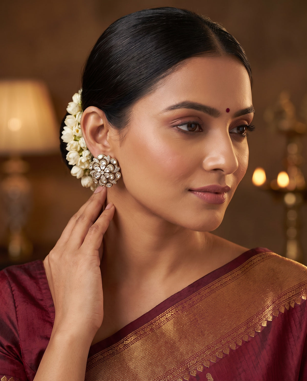 Classic Kundan Flower Stud Earrings