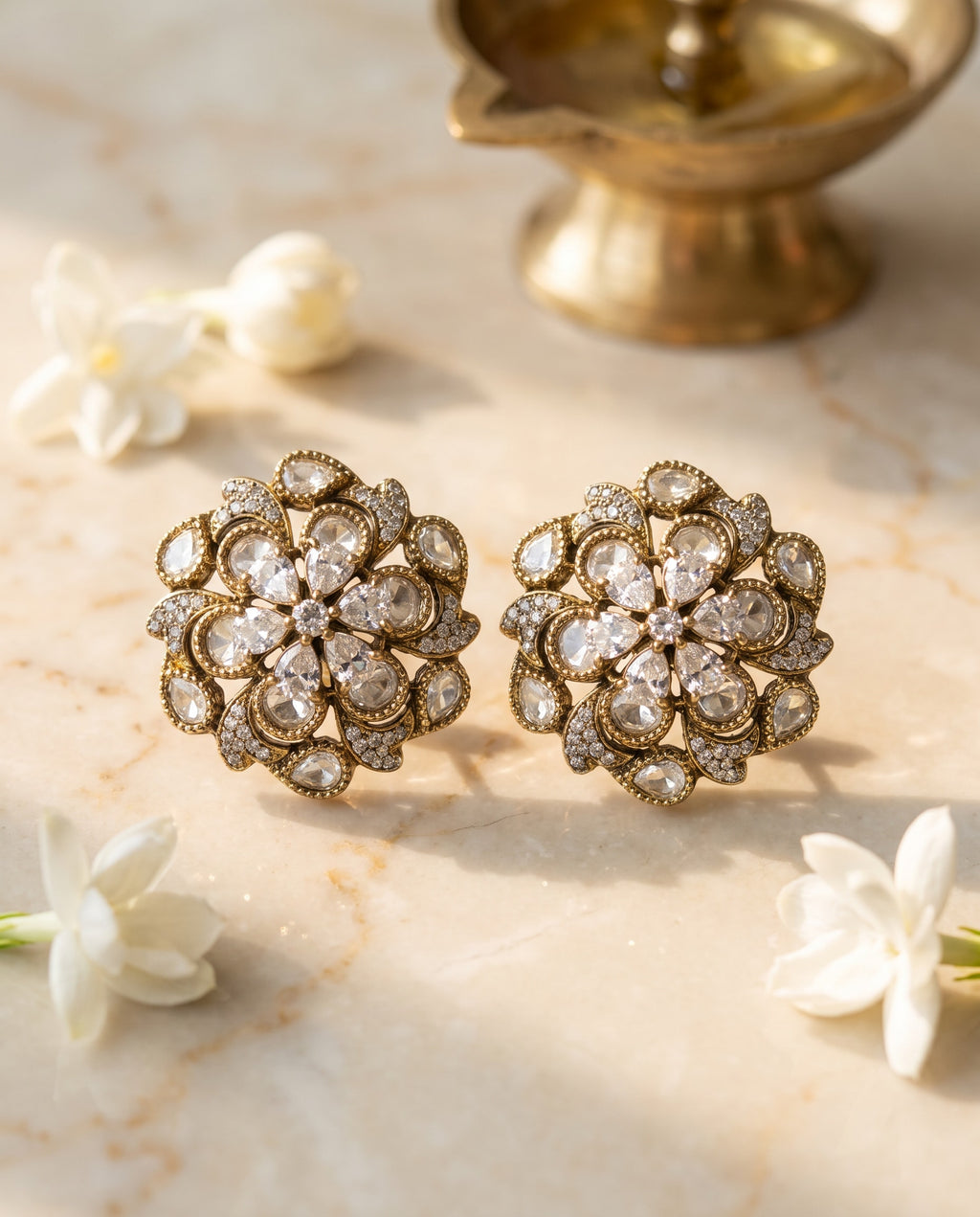 Classic Kundan Flower Stud Earrings