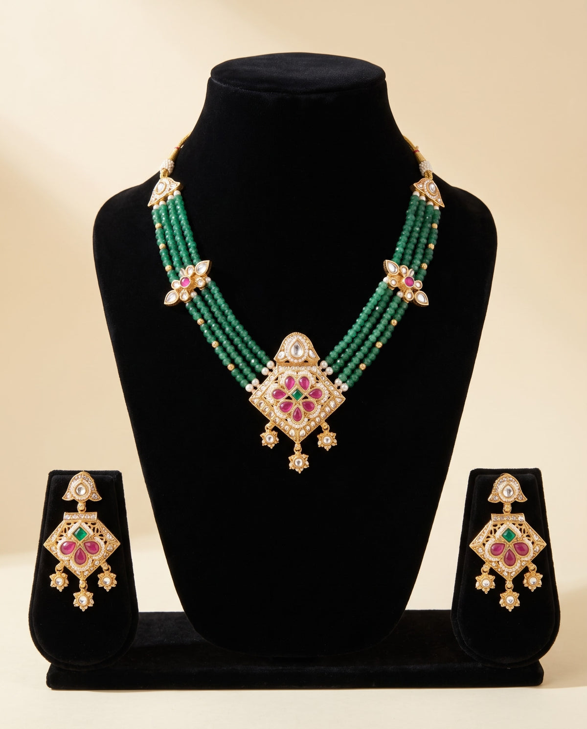 Emerald Bead Kundan Square Choker