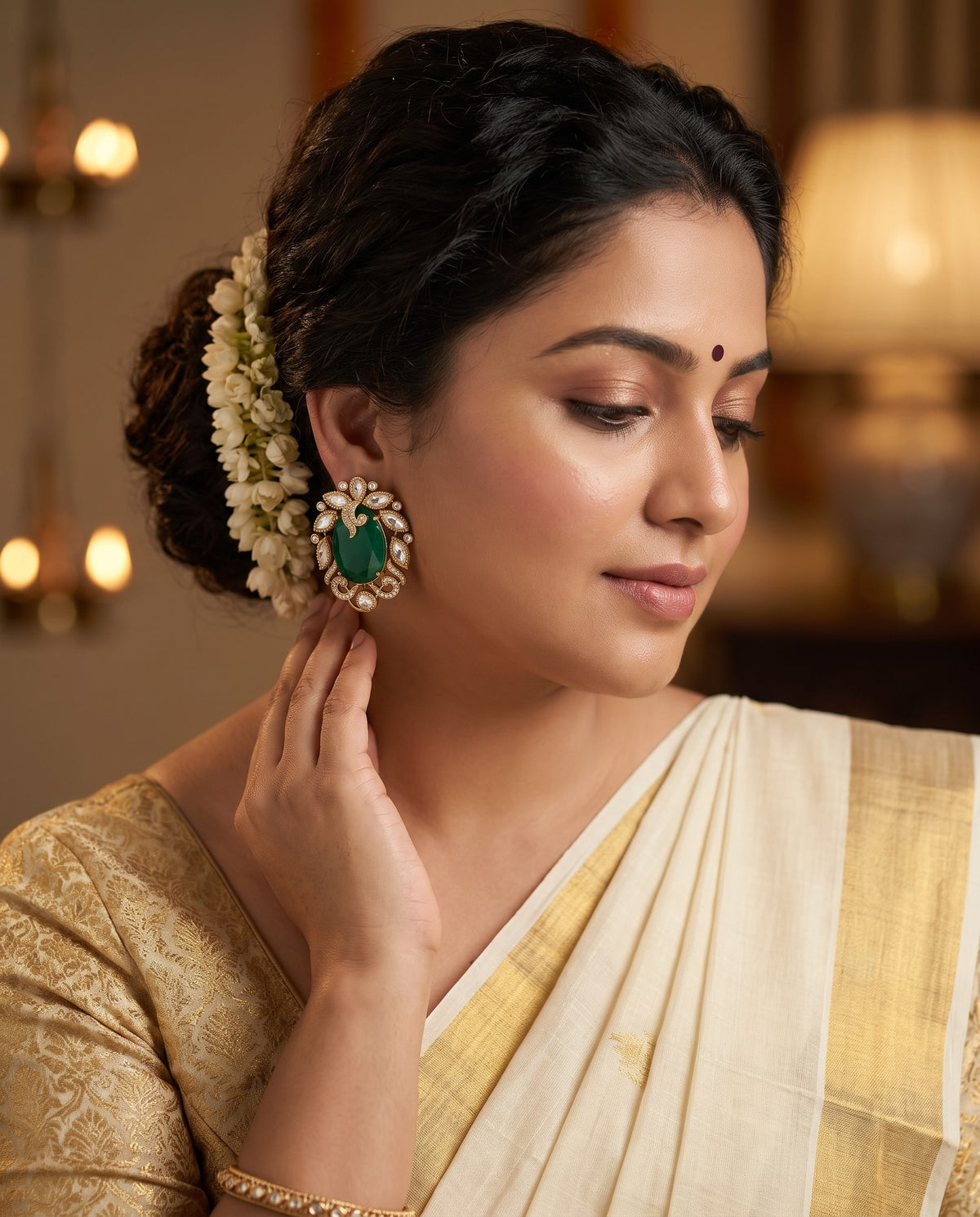 Green Oval Kundan Stud Earrings