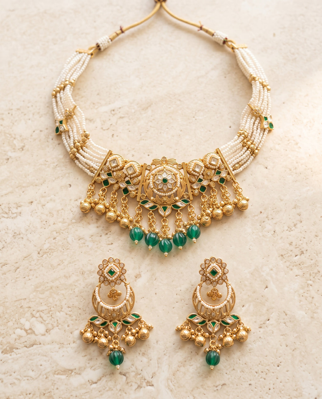 Pearl Choker with Green Beads